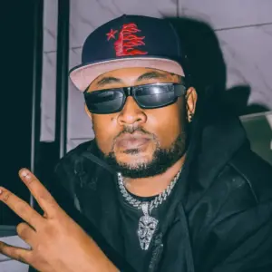 Moni Centrozone – Mdudu